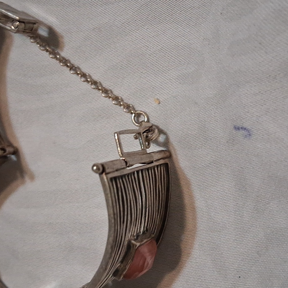 Bracelet - Picture 4 of 9